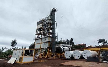 Asphalt mixing station brings convenience to people